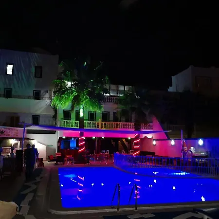 Roadhouse Boutik Aparthotel