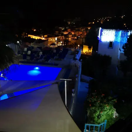 Hotel de apartamente Roadhouse Boutik