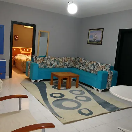 Hotel de apartamente Roadhouse Boutik *